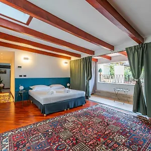  Appartamento De Amicis' Nest - Center