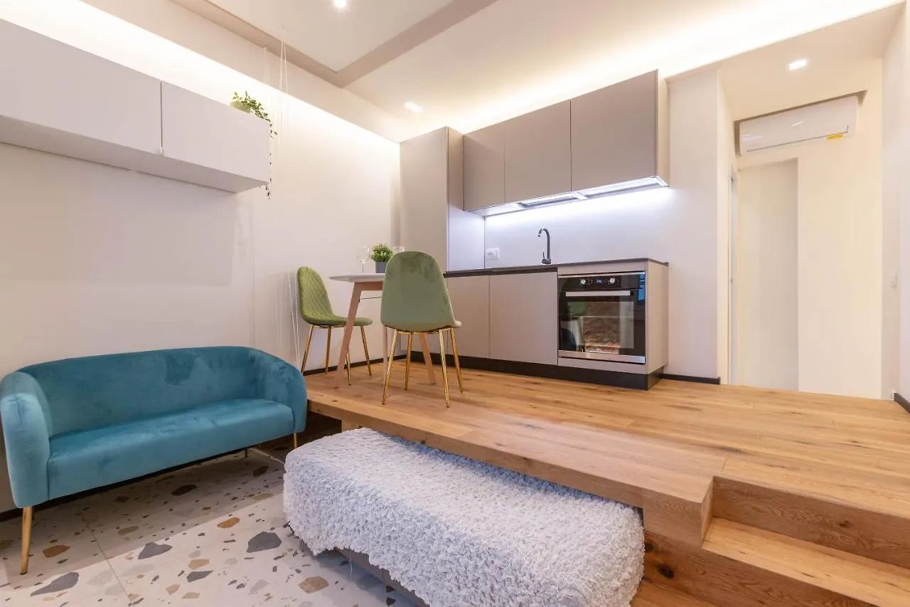 Apartment Casa Da Suite Pynta Milan Italy